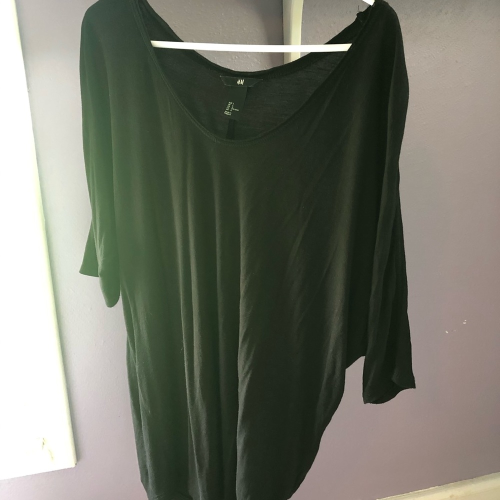 H&M black, quarter sleeve top